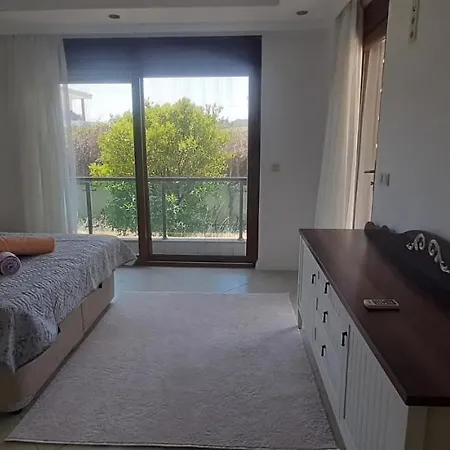 Sea Apartmán Side